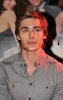 Filename=club hsm (2).jpg
Filesize=100KB
Dimensions=407x640
Date added=Oct 01, 2008 club hsm (2).jpg