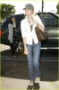 Filename=hudgens-tisdale-shopping-spree-05.jpg
Filesize=272KB
Dimensions=808x1222
Date added=Dec 27, 2007 hudgens-tisdale-shopping-spree-05.jpg