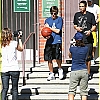 Filename=zac-efron-paparazzi-flowers-06.jpg
Filesize=374KB
Dimensions=920x1222
Date added=Nov 16, 2007 zac-efron-paparazzi-flowers-06.jpg