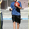 Filename=zac-efron-paparazzi-flowers-13.jpg
Filesize=320KB
Dimensions=874x1222
Date added=Nov 16, 2007 zac-efron-paparazzi-flowers-13.jpg