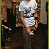zac-efron-video-game-master-15.jpg