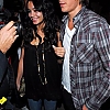 Filename=zanessa_birthday_006.jpg
Filesize=35KB
Dimensions=405x606
Date added=Nov 12, 2007 zanessa_birthday_006.jpg