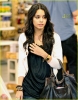 vanessa-hudgens-helps-the-homeless-19.jpg