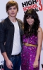 Filename=vanessa-zac-mexico-10308-8.jpg
Filesize=98KB
Dimensions=500x811
Date added=Oct 30, 2008 vanessa-zac-mexico-10308-8.jpg